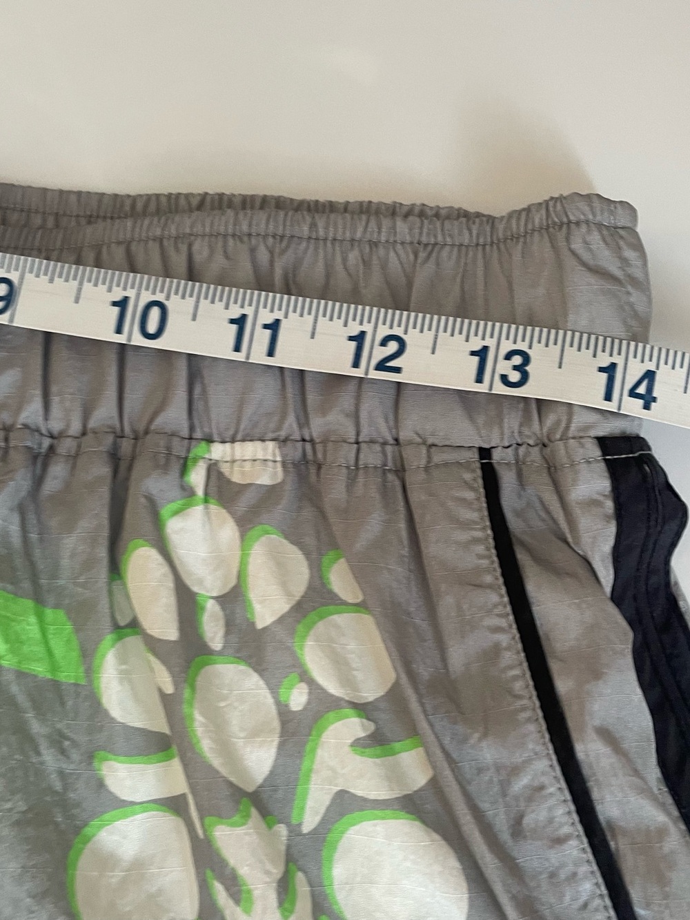 FP Movement by Free People Logo Green Athletic Shorts Size Small - Picture 6 of 10